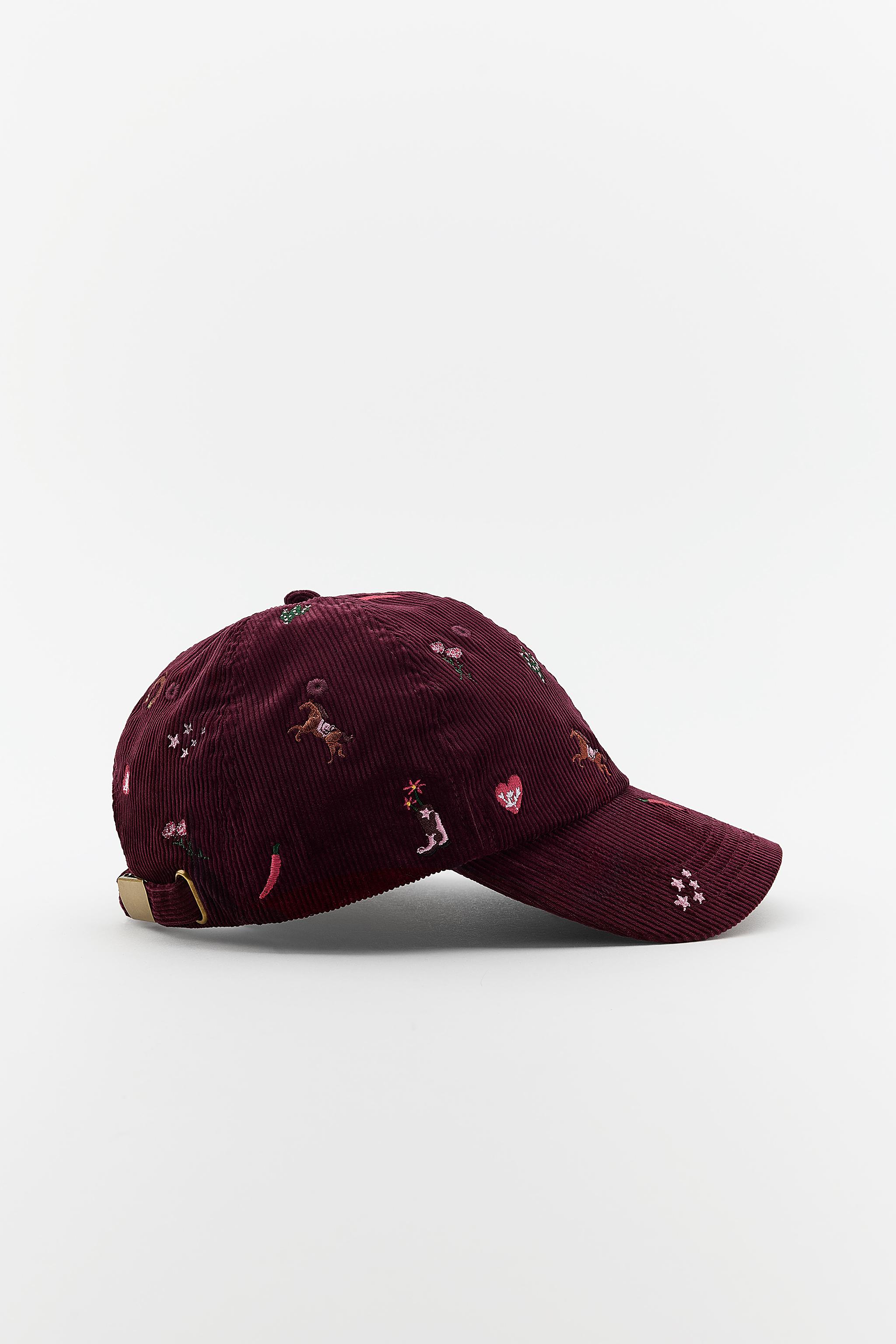 EMBROIDERED CORDUROY CAP